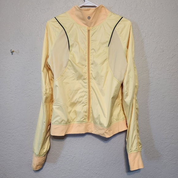 LULULEMON Two to Make it True Reversible Jacket Yellow Size 10 - Picture 6 of 14